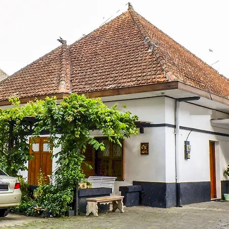 Hotel O Loesje Guest House Syariah-2